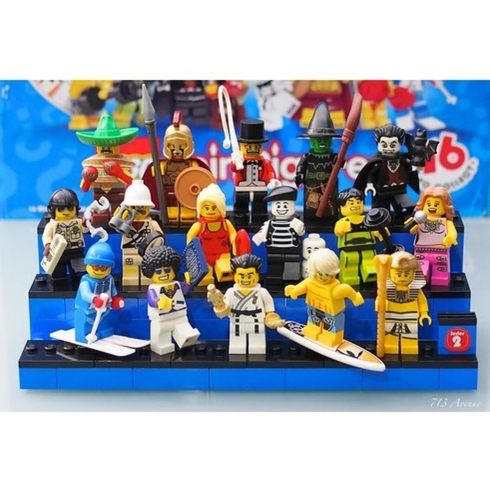 RETIRED⛔️8684 LEGO Series 2 Minifigures ✅ SEALED